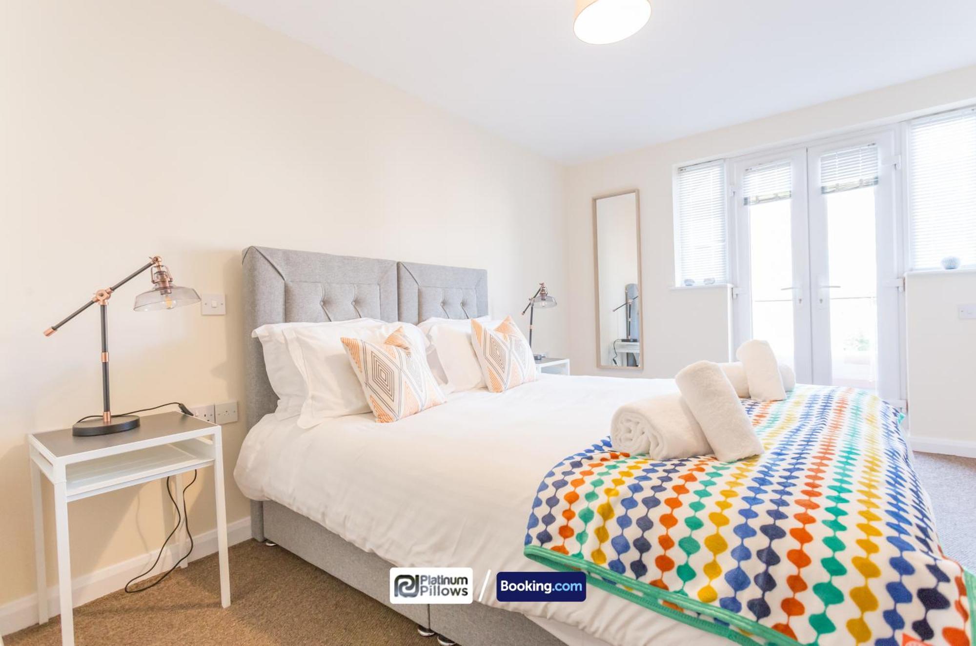 Modern Oxford 2 Bedroom Apartments, Families & Contractor Accommodation, Near John Radcliffe Hospital Ngoại thất bức ảnh