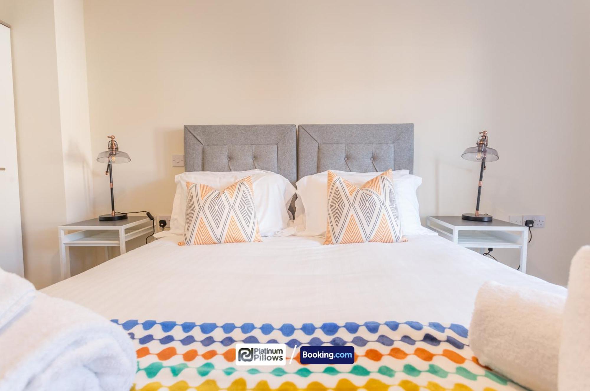 Modern Oxford 2 Bedroom Apartments, Families & Contractor Accommodation, Near John Radcliffe Hospital Ngoại thất bức ảnh