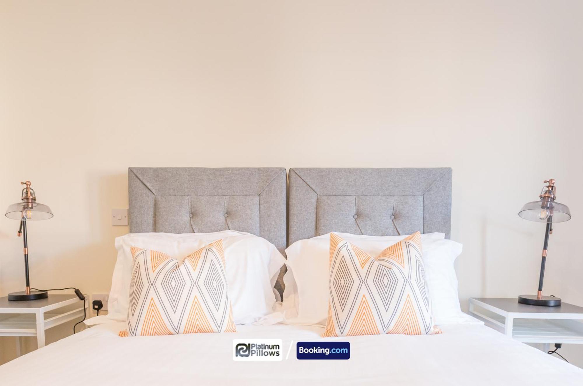 Modern Oxford 2 Bedroom Apartments, Families & Contractor Accommodation, Near John Radcliffe Hospital Ngoại thất bức ảnh