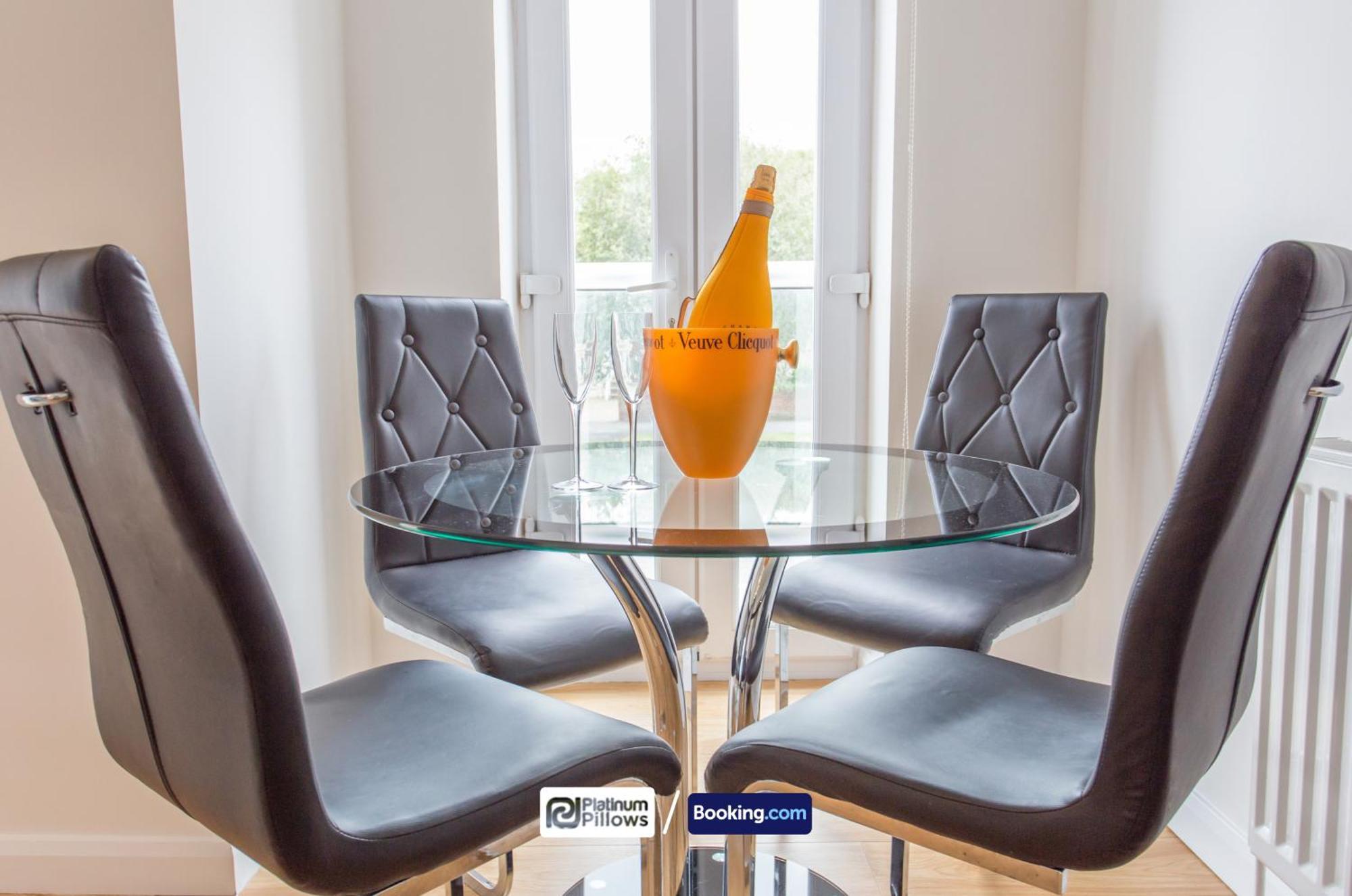 Modern Oxford 2 Bedroom Apartments, Families & Contractor Accommodation, Near John Radcliffe Hospital Ngoại thất bức ảnh